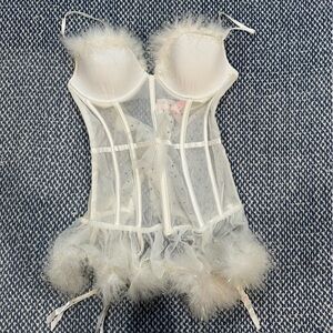 Victoria's Secret Ivory Marabou Feather Bustier Chemise